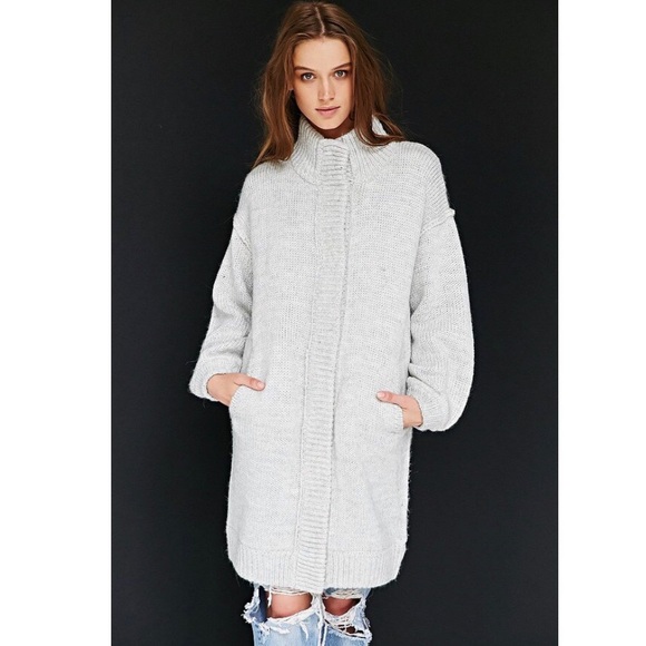 Anthropologie Sweaters - NEW *Black*Kimchi Blue ‘Snowball’ Cardigan XS